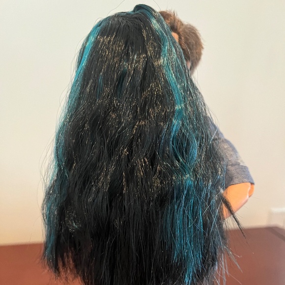 Mattel 2023 Disney The Little Mermaid Ariel’s sister Perla Doll - Picture 5 of 9